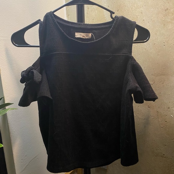 Madewell Black Cold Shoulder Top - Picture 4 of 5